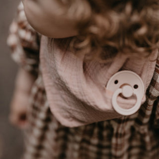 Bandana Bib, Blush - Kollektive - Official distributor