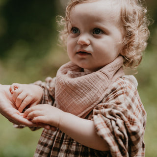 Bandana Bib, Blush - Kollektive - Official distributor