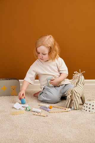 Kids Concept Veterinary set - Kollektive - Official distributor