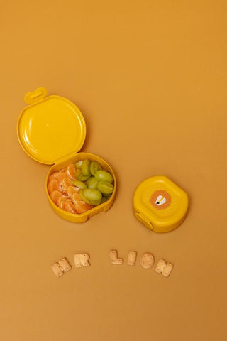 Snack box with clip - 2pcs - Mr. Lion (ETA Late August) - Kollektive Wholesale Portal